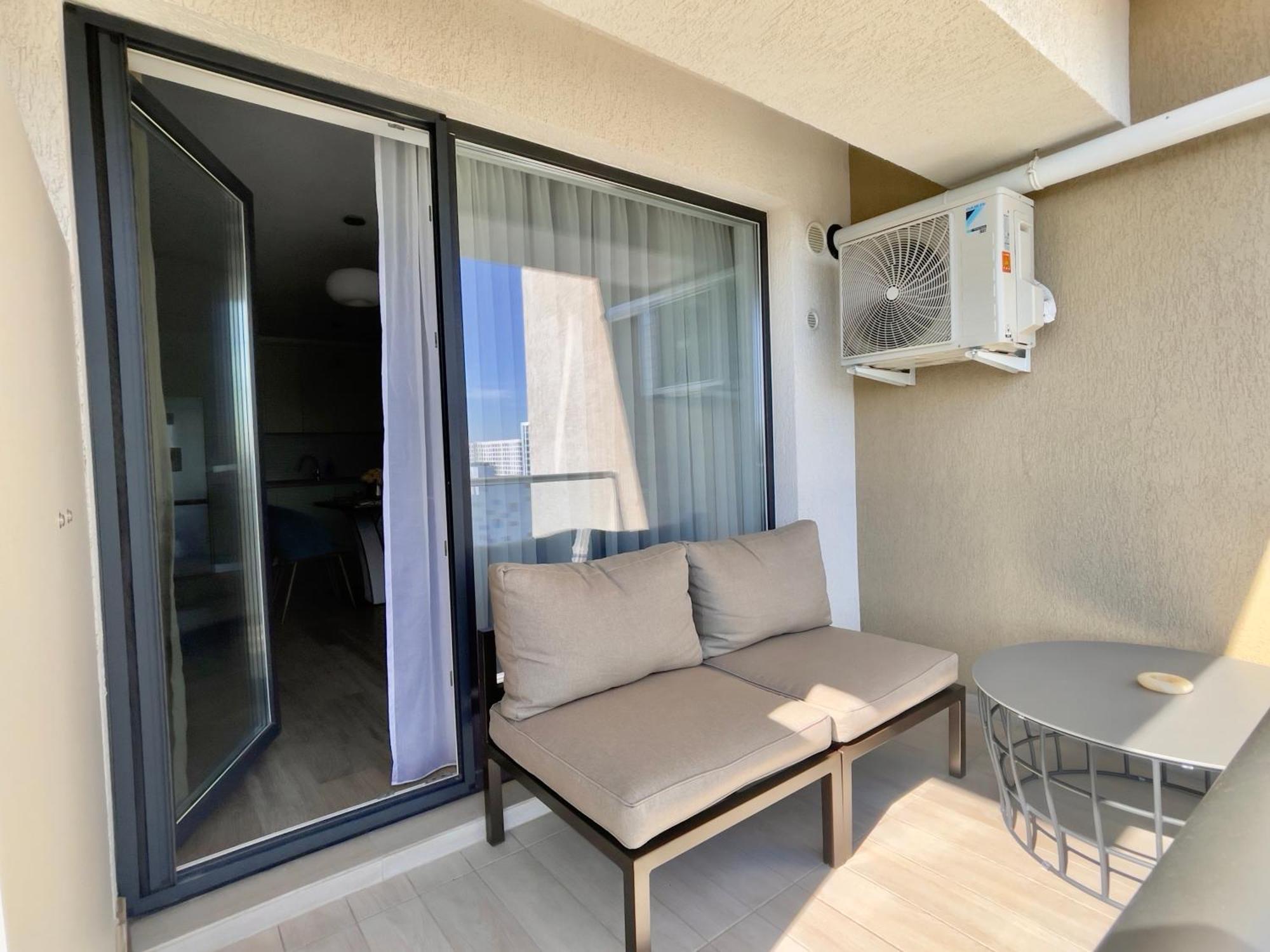 Piazza Vista - Granvia Park Apartment Bucharest Exterior photo